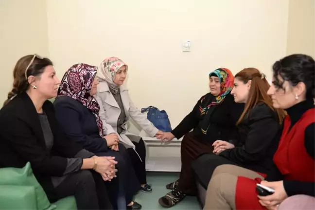 Nilgün Azizoğlu, Şehit Annelerini Yalnız Bırakmıyor