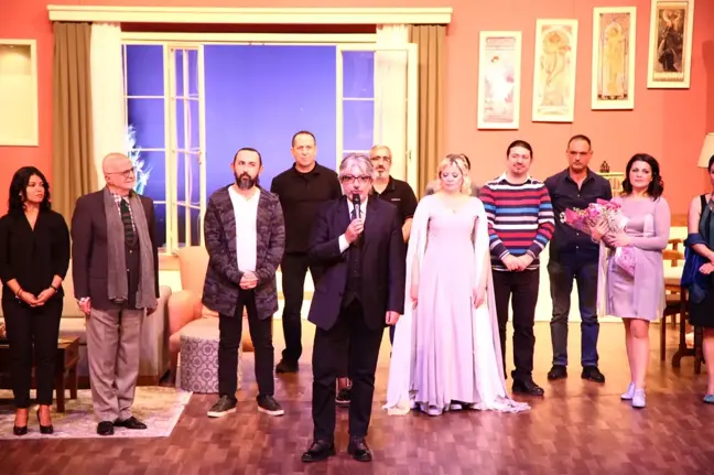 Bir Romancının Kaybettiği Karısının Ruhuyla İmtihanı!