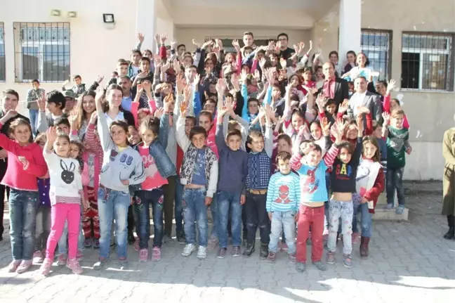 Kaymakam Kırlı ve Jandarma Komutanı Köyleri Dolaştı