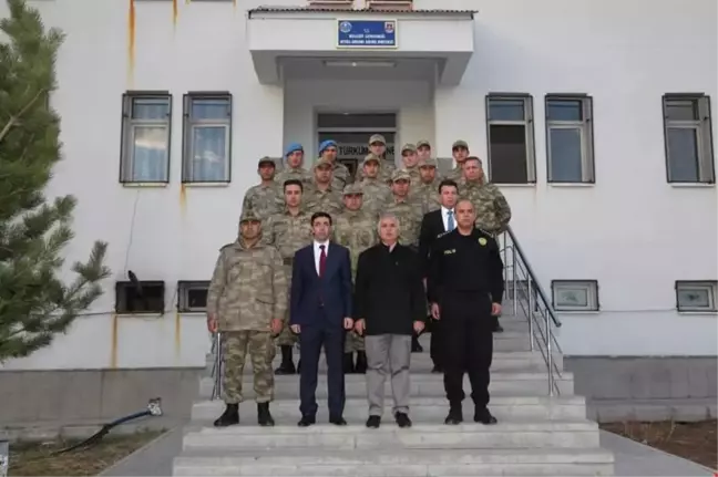 Vali Yıldırım'dan Mehmetçik'e Ziyaret