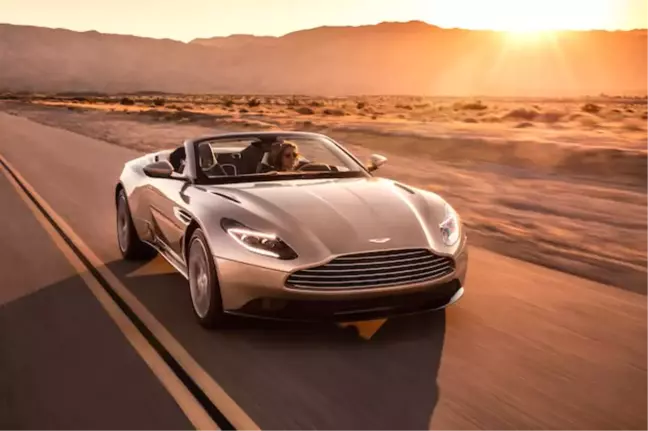 Aston Martin Db11 Volante 2018, 4 Litrelik 510ps V8 Motor ile Dikkat Çekici