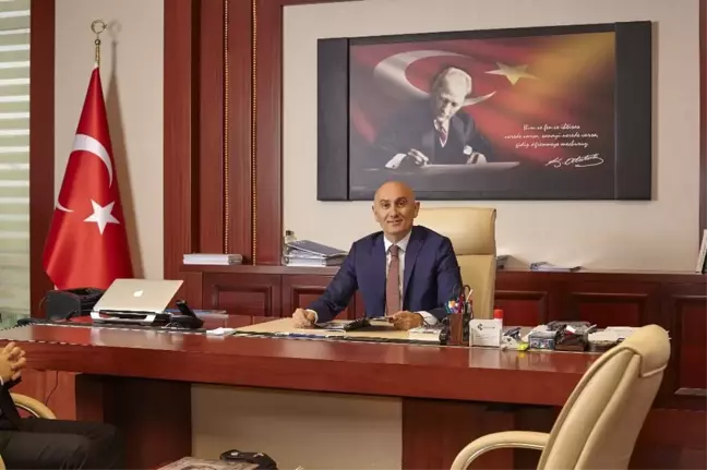 Rektör Yılmaz'dan 10 Kasım Mesajı