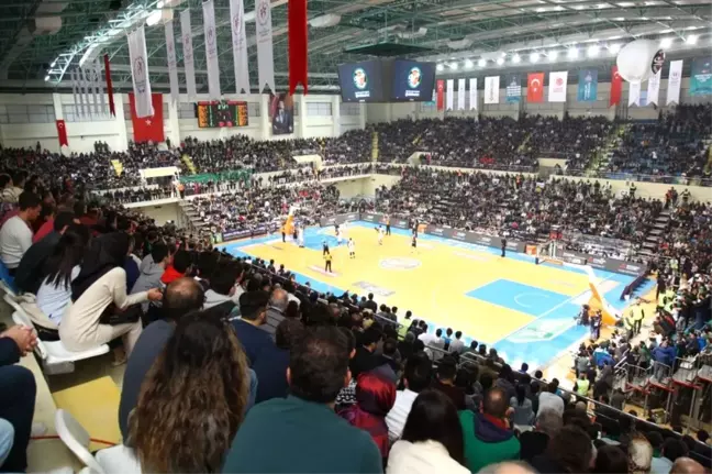 Tahincioğlu Basketbol Ligi: Büyükşehir Basket: 69 - Beşiktaş Sompo Japan: 75