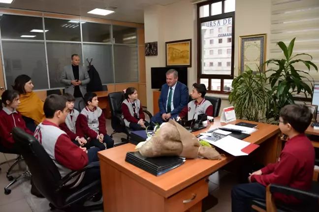 Öğrencilerden Osmangazi Belediyesi'ne Ziyaret