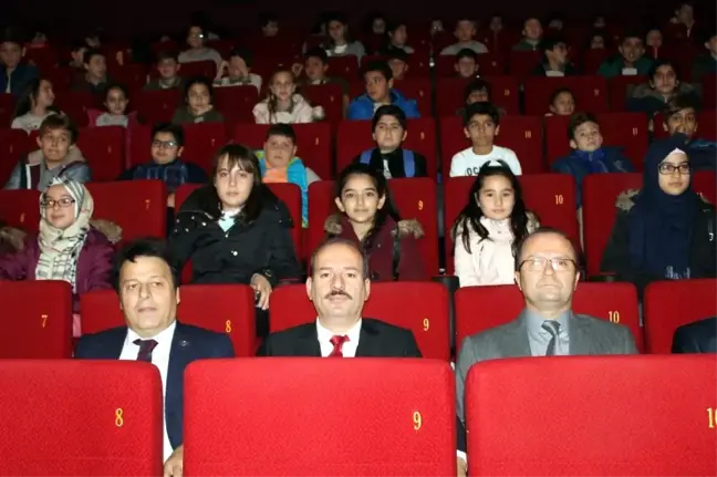 Yalova'da 2 Bin 959 Öğrenci Sinema ile Buluştu