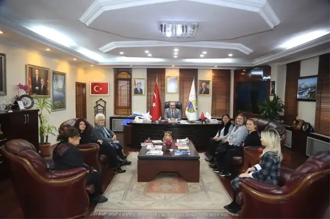 Çocuk Derneğinden, Başkan Yılmazer'e Teşekkür