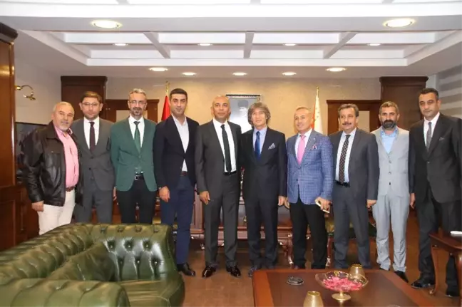 Mersin İdmanyurdu Yönetimi Emniyet Müdürü Şahne'yi Ziyaret Etti