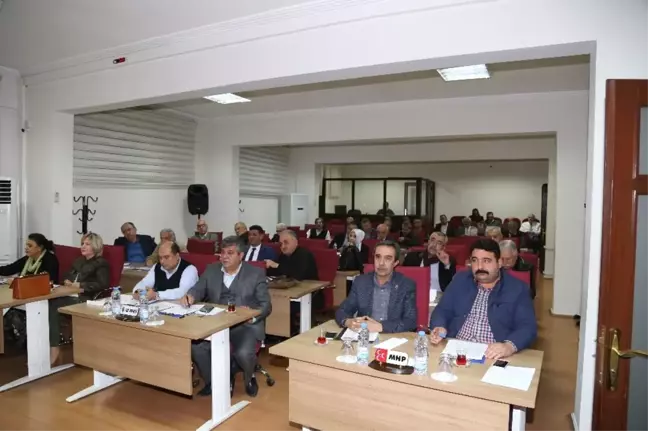 Efeler Belediyesi'nden Aydınlı Milli Atlete 7 Bin 500 TL Destek