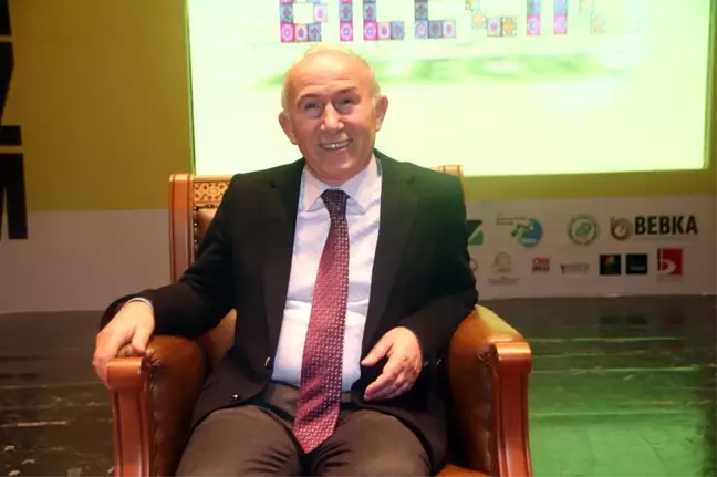 Türkiye Gazetesi Yazarı ve Tarih Profesörü Prof. Dr. Ahmet Şimşirgil: