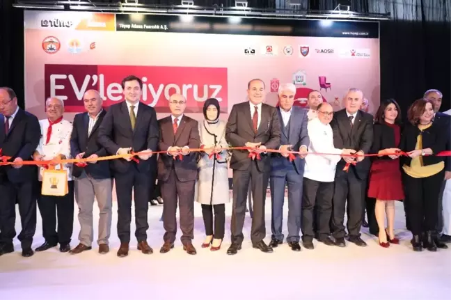 Adana'da 'Ev'leniyoruz Fuarı' Açıldı