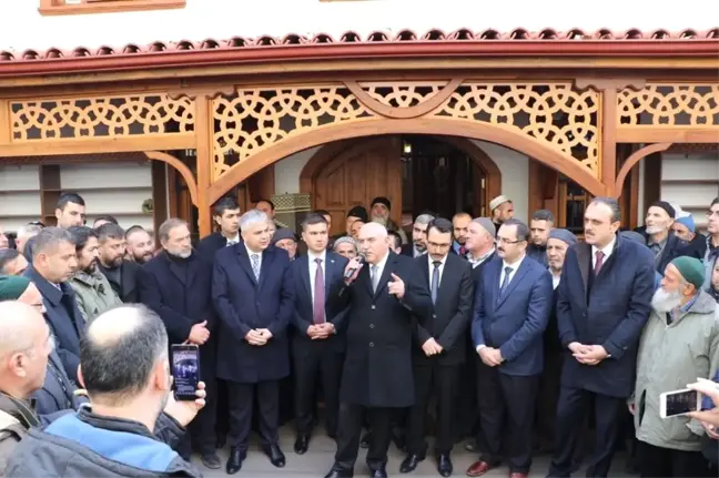 Beyazıt Camisi Yeniden İbadete Açıldı