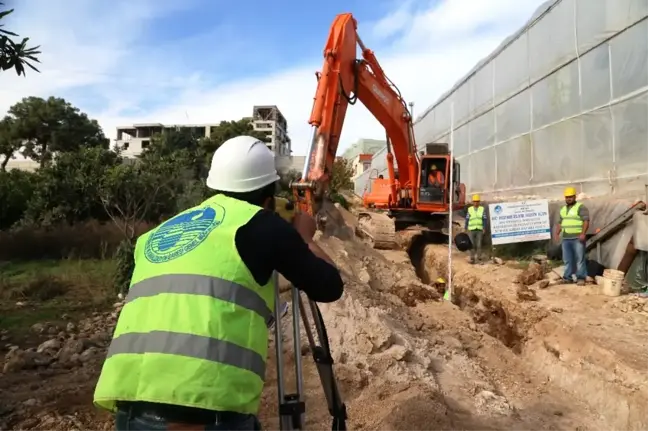 Meski, Erdemli'de Kanalizasyon Çalışmalarına Devam Ediyor