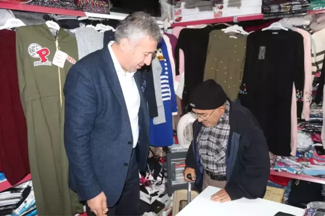 Yaşlıların Bastonları Başkan Güler'den