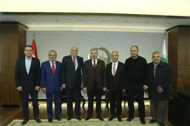 Alevi Vakıflar Federasyonu Başkan Çelik'i Ziyaret Etti