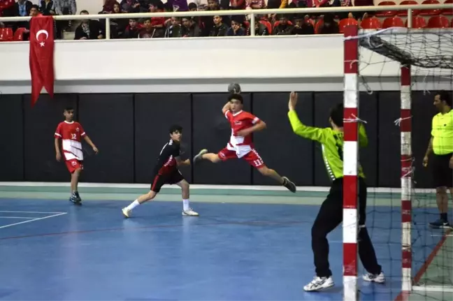 Analig Hentbol Grup Müsabakaları Adana'da Tamamlandı