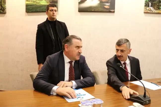 Gençlik ve Spor Bakanı Bak Rize'de Rize İçin 2017 Yılını Değerlendiriyor
