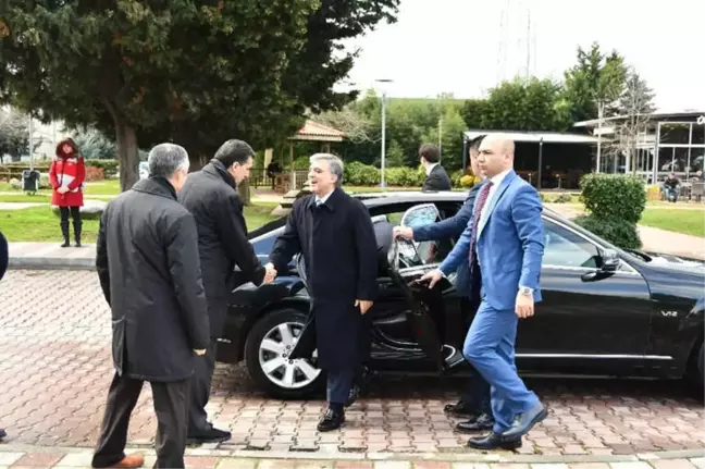 11.cumhurbaşkanı Abdullah Gül, Cuma Namazını Fatih Ormanı Cami'nde Kıldı