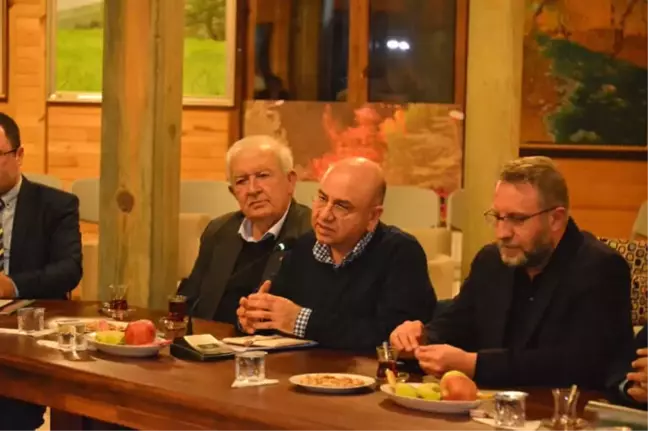 Gediz'de Milletvekili Tan ve Başkan Saraoğlu İşverenlerle Bir Araya Geldi