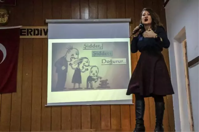 Yunak'ta Uyuşturucuyla Mücadele ve Kadına Şiddet Konulu Panel