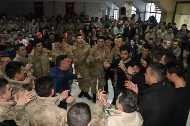 Mehmetçik Yusuf Güney ile Moral Depoladı