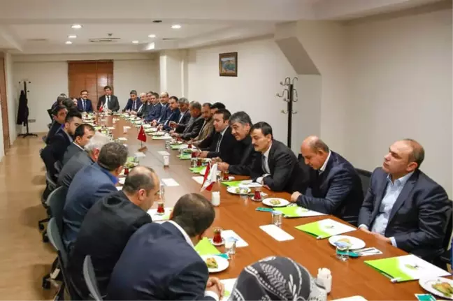 AK Parti'den Belediye Başkanı Fadıloğlu'na Ziyaret