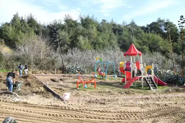 Çukurova'ya 4 Yılda 50 Park Yapıldı