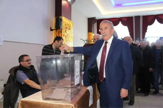 Bekir Şimşek Güven Tazeledi