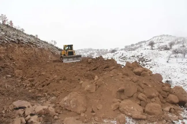 Başkan Karayol Yol Çalışmalarını Yerinde İnceledi