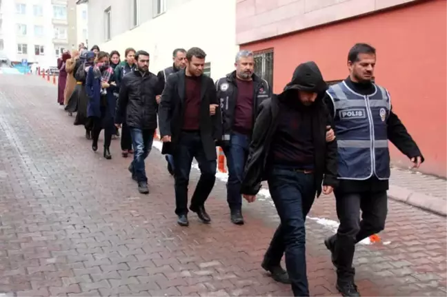 Baylock Operasyonunda Gözaltına Alınan 8 Kişi Adliyeye Sevk Edildi