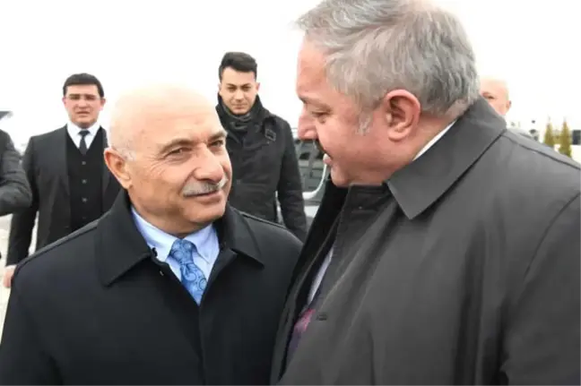 Ak Partili Vekiller Kayseri Osb'yi Ziyaret Etti
