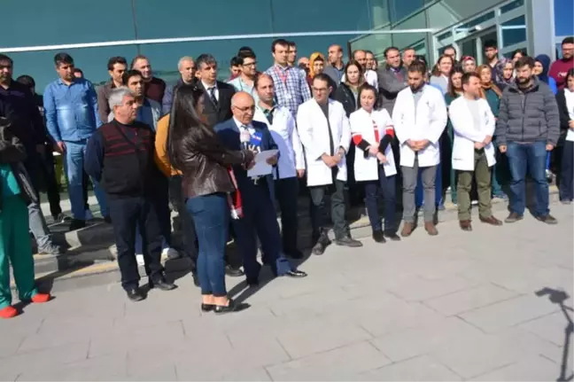 Tatvan'da Bir Doktor Darp Edildi