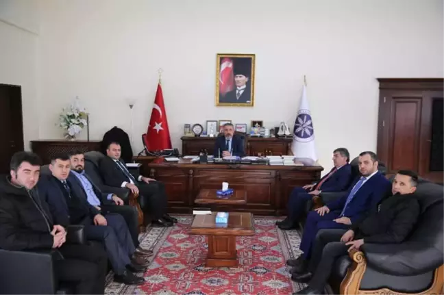 Pendik Ardahan İl Derneği, Rektör Biber'i Ziyaret Etti