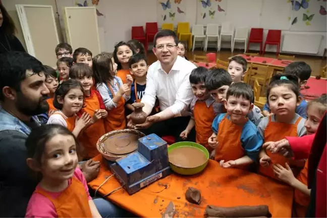 Başkan Subaşıoğlu Miniklerle Çömlek Yaptı
