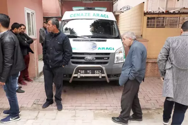 Yolda Yürürken Öldürülen Gencin Cenazesi Yakınlarına Teslim Edildi
