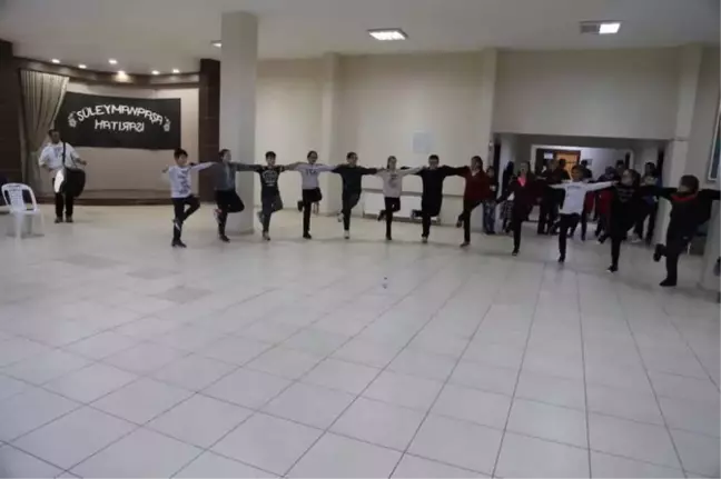 Halk Oyunları Ekibi Tekirdağ'ı Türkiye Şampiyonası'nda Temsil Edecek