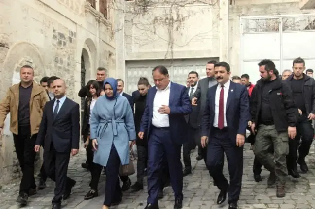 Bakan Kaya, Şehit Aileleri ile Roket Saldırısına Uğrayan Yerleri Ziyaret Etti