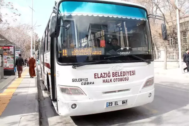 Kalp Krizi Geçiren İşçiyi Otobüsle Hastaneye Yetiştirdiler