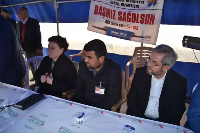Vekillerden Şehit Evine Taziye Ziyareti