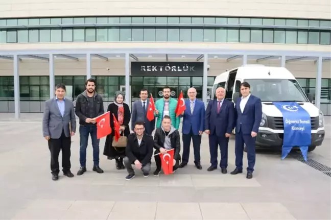 Uşak Üniversitesi Öğrencilerinden Zeytin Dalı Harekatı'na Destek
