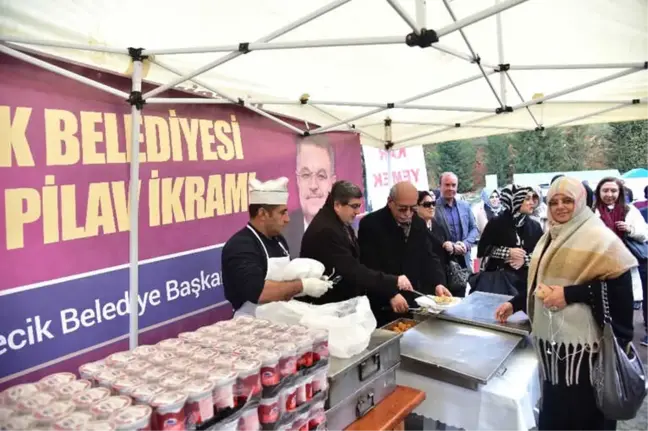 Bilecik Belediyesi'nden Şifalı Pilav İkramı