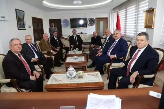 Yargıtay Başkanı Cirit ile Yargıtay Cumhuriyet Başsavcısı Akarca Vali Nayir'i Ziyaret Etti