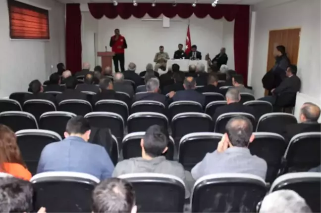 Başkan Vekili Dundar, Muhtarlarla Bir Araya Geldi