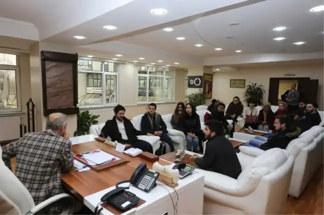 Üniversite Öğrencilerinden Başkan Dişli'ye Ziyaret