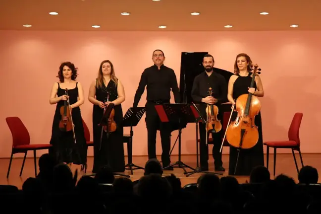 Oda Müziğinde Yunus Emre Dörtlüsü Gecesi