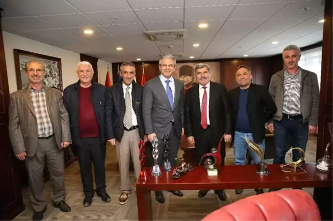 Yeni Başkanlardan Karşıyaka Çıkarması