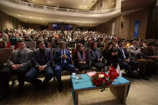 Kişisel Gelişim Uzmanı Demirkıran, Gaziantepli Gençlerle Buluştu
