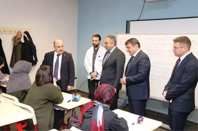 Düzce Heyeti Kılavuz Gençlik'i Çok Beğendi