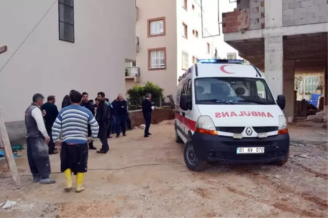 İnşaattan Düşen Sıva Ustası Hayatını Kaybetti