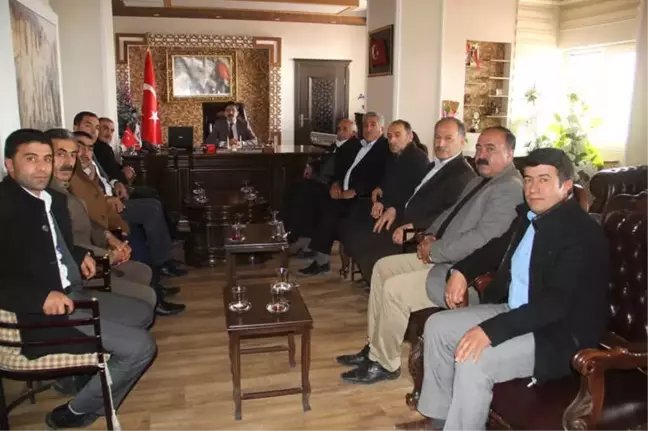 Kaymakam Öztürk, Muhtarlarla Bir Araya Geldi