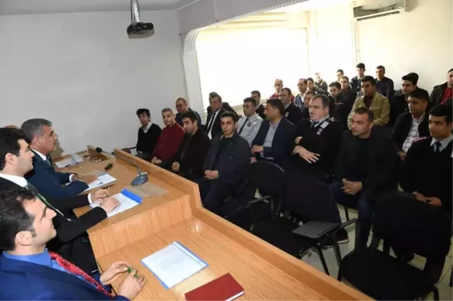 Yeşilyurt'ta Taşeron İşçilerin Kadroya Geçiş Sınavı Başladı